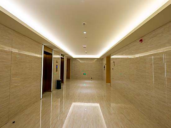 Ji Hotel (Ningbo Baizhang East Road)