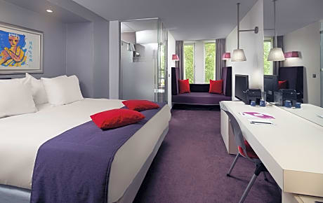 standard double or twin room