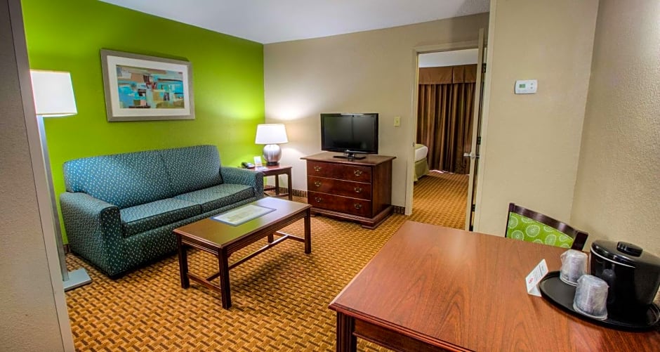 SureStay Plus Hotel by Best Western Raleigh North Downtown