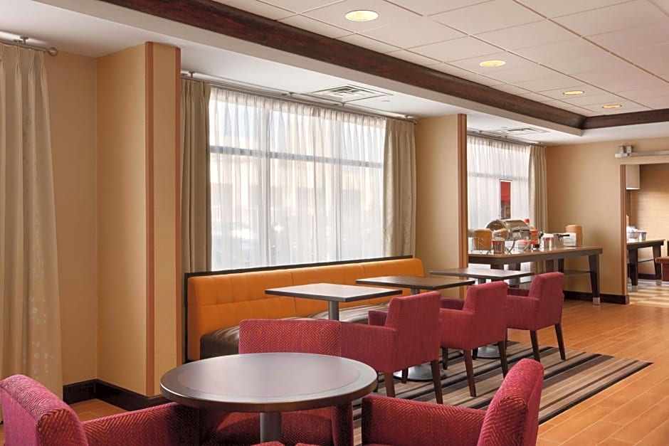 Hampton Inn By Hilton Boston/Braintree