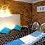 Sapphire Palms Motel