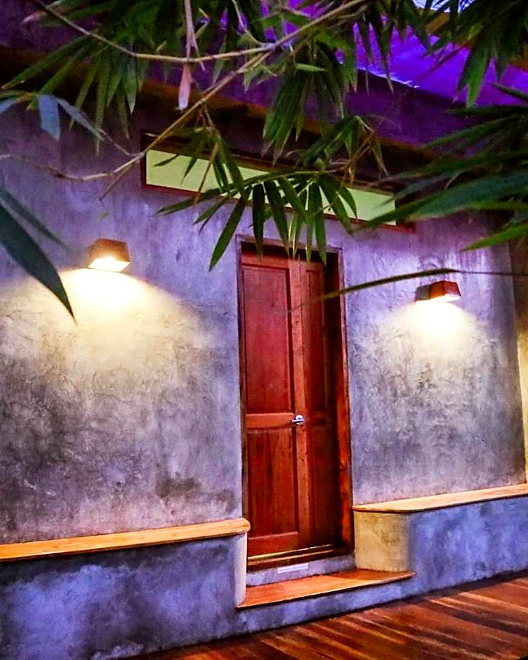 Chief Mau Moalboal Cebu