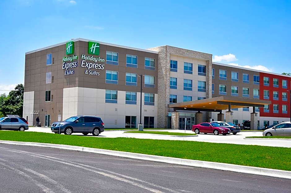 Holiday Inn Express & Suites Bensenville - OHare By IHG