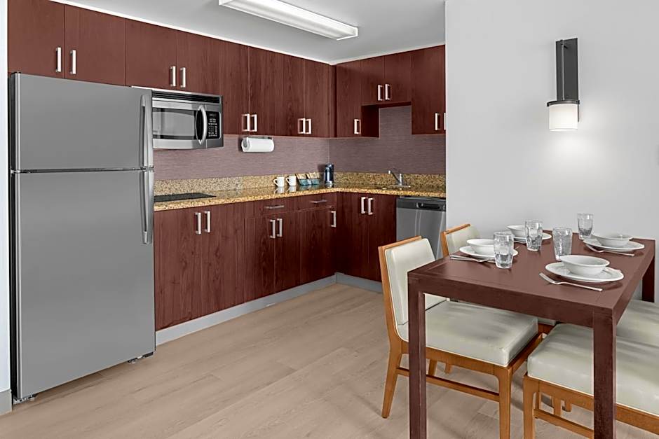 Residence Inn by Marriott Santa Clarita Valencia