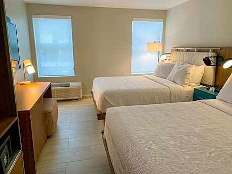 2 Queen Beds Premium Room Non-Smoking