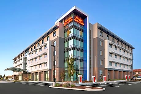 Hampton Inn & Suites San Mateo-San Francisco Airport
