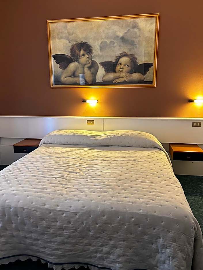 Hotel Rey's