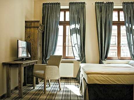 Five Stars Bed&Breakfast