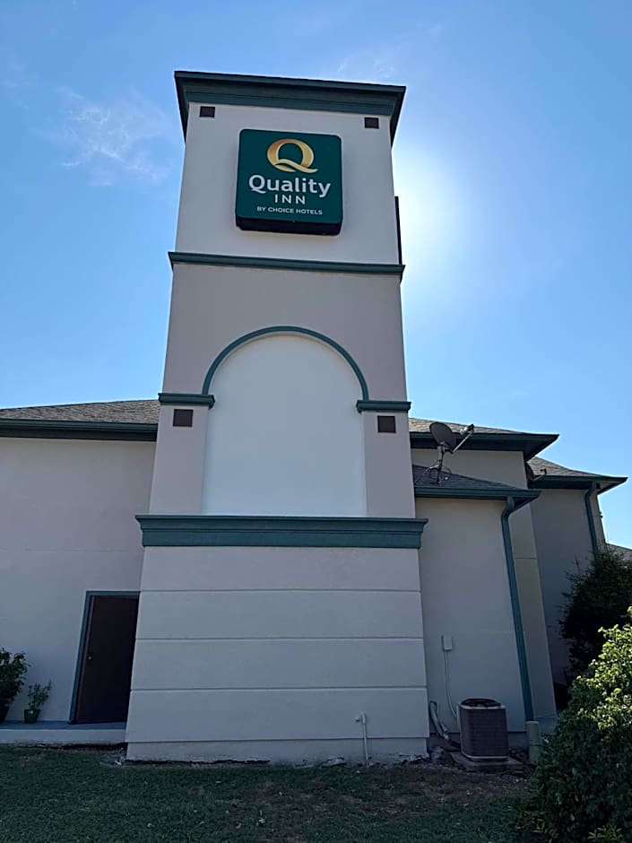 Quality Inn Hillsboro