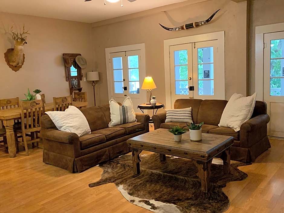 Schmitz Bed & Breakfast