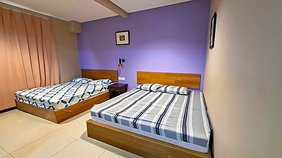 PAVILION INN HOTEL LUMUT