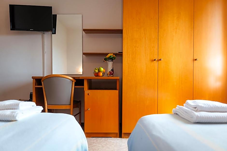 Hotel casa del pellegrino - Castelmonte