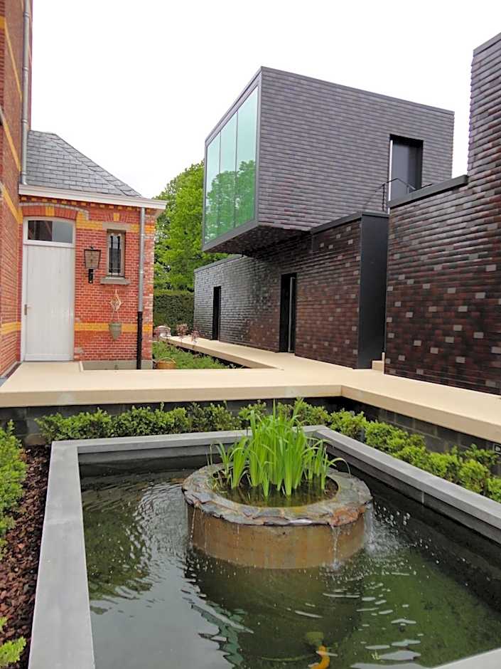 Art Of Dreams Deluxe 4 stars