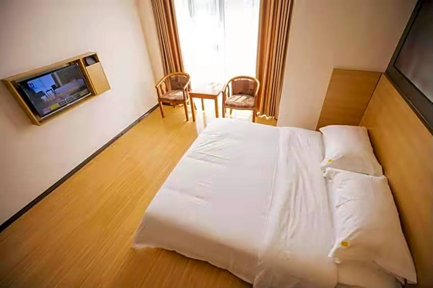 7 Days Inn Chenzhou Zixing Dongjiang Lake Branch