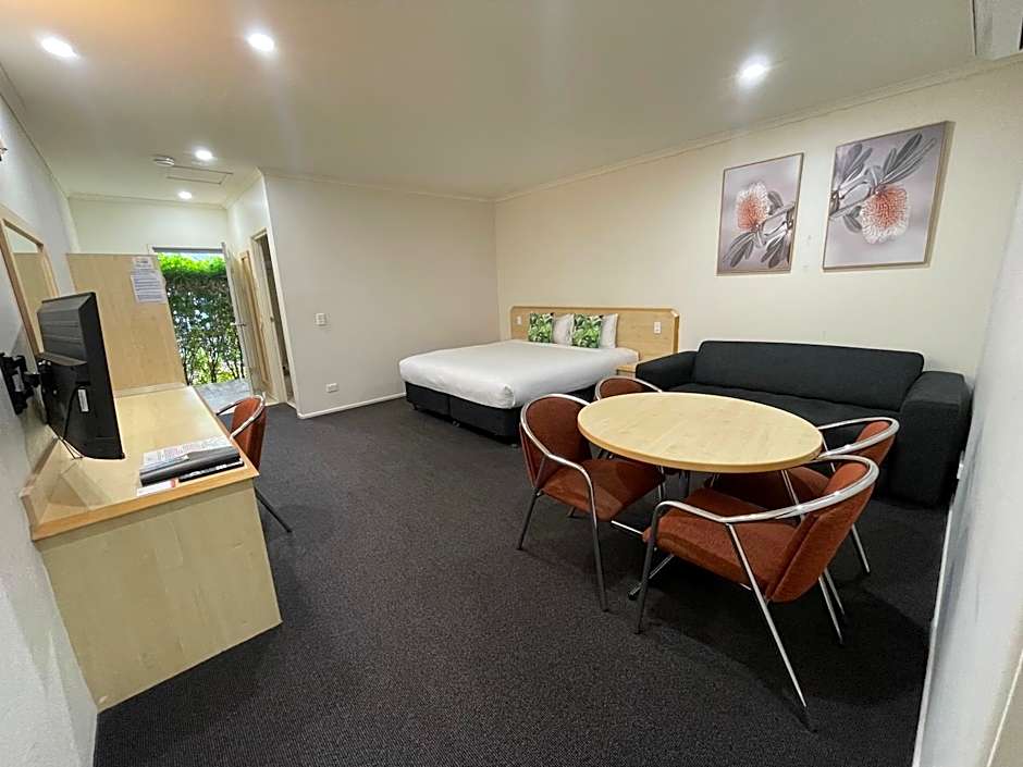 Photo 1 of 4 of Family Suite