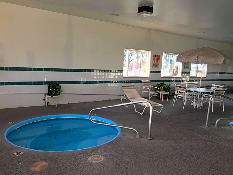 Super 8 by Wyndham Willcox