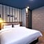 Hotel Gray