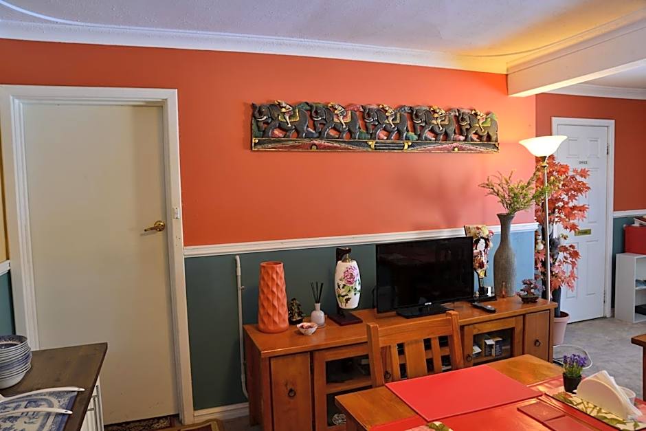 Palms Bed & Breakfast