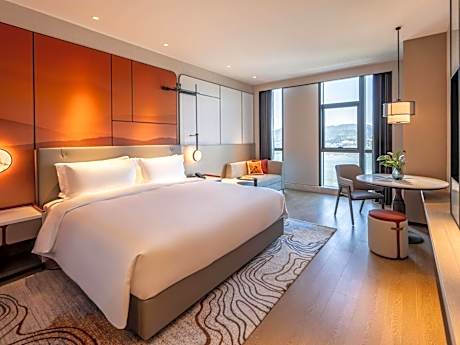 Executive King Room with River View