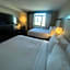 Holiday Inn Express Long Island City E New York By IHG