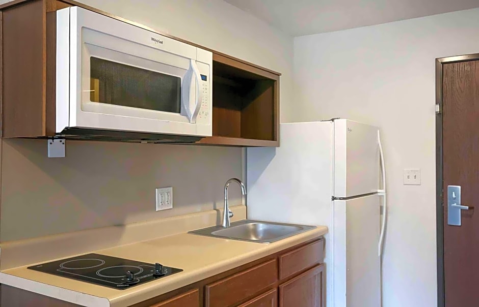 Extended Stay America Suites - Providence