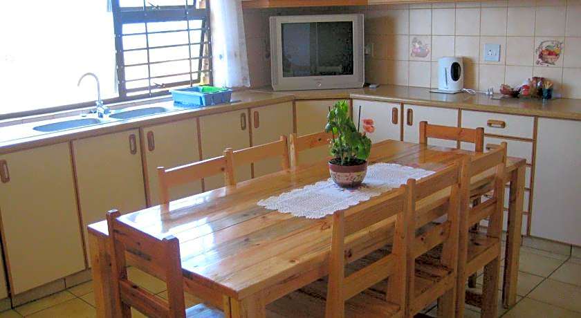 Dolphins View Self-Catering