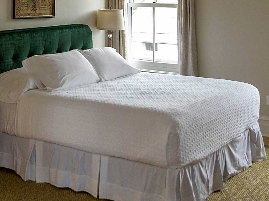 Stewart House Hotel