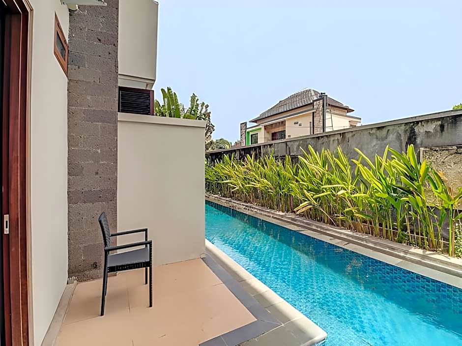 Townhouse Oak Signature Hotel