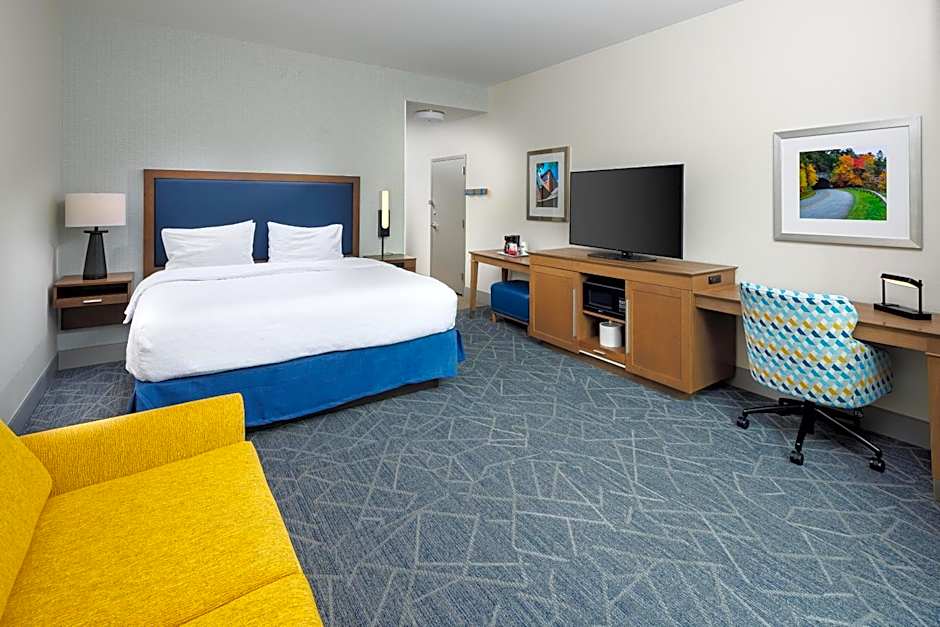 Hampton Inn & Suites Asheville Biltmore Village