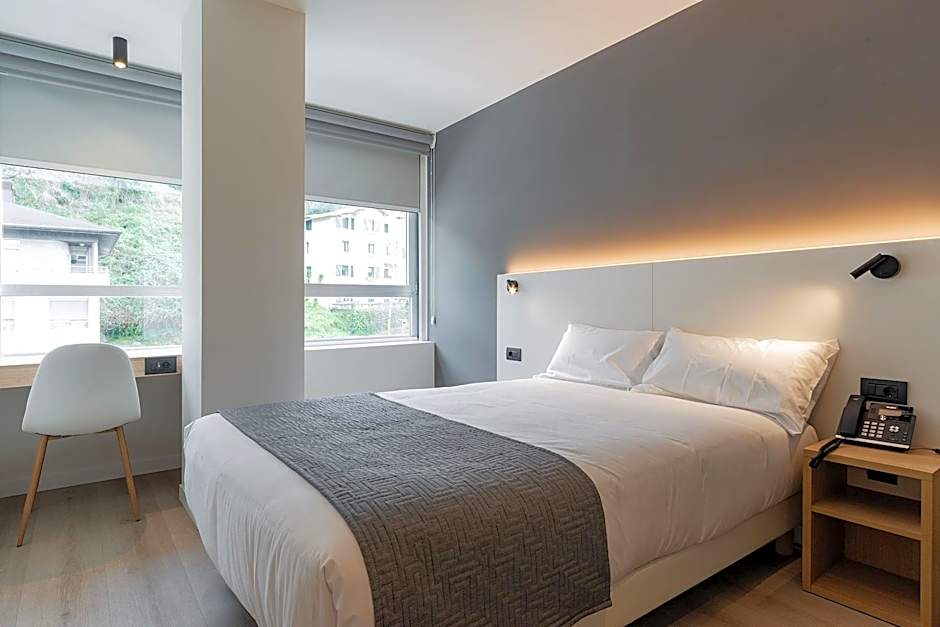 Hotel Distrito Oeste