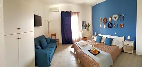 Large Studio (2 Adults)