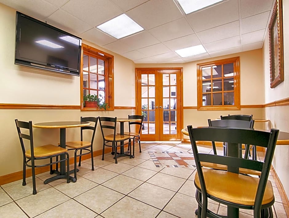 Best Western Ashbury Inn