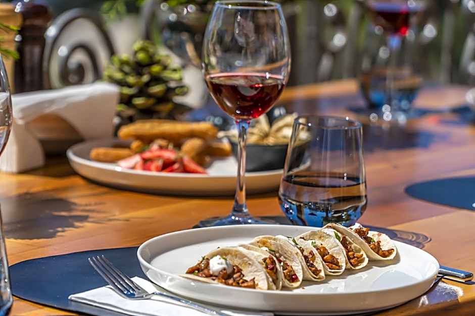 Elementa Boutique Hotel - Adults Only