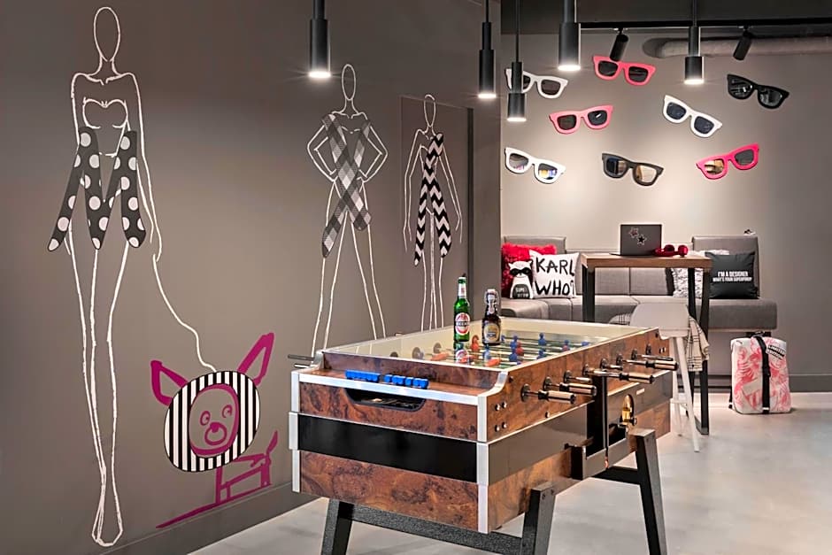 Moxy Duesseldorf City