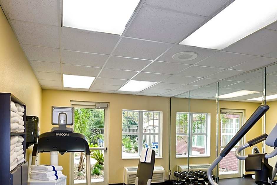 Sonesta Simply Suites Houston Brookhollow