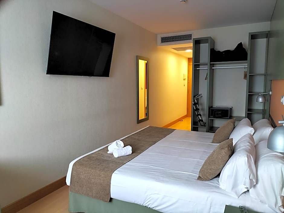 Hotel Naval Sestao