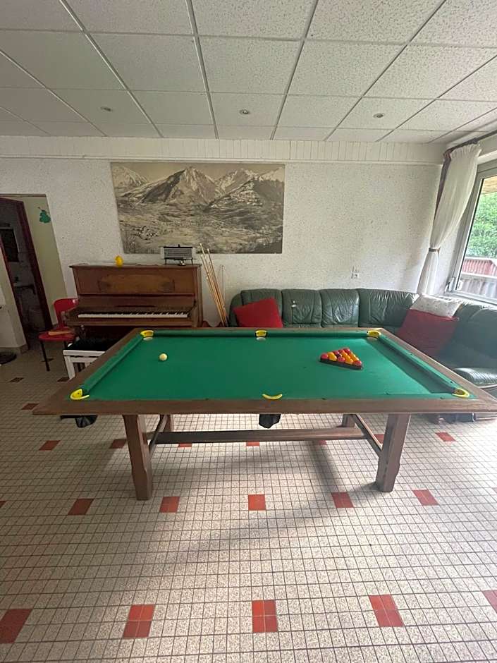 La Baleine Blanche - Hostel