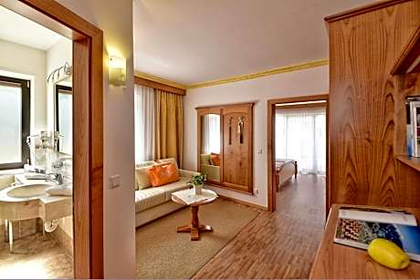 Junior Suite with Balcony