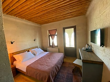 Deluxe Room with balcony