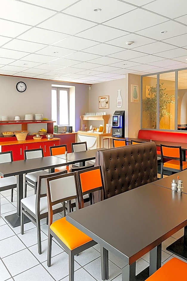 Hôtel de Genève , Faverges-Seythenex 74210, Haute Savoie