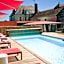 Castel de Très Girard - Hotel & Restaurant - Teritoria