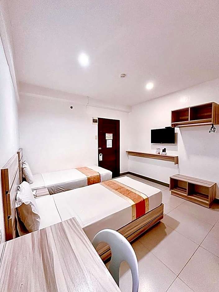 Travelbee Fuente Inn