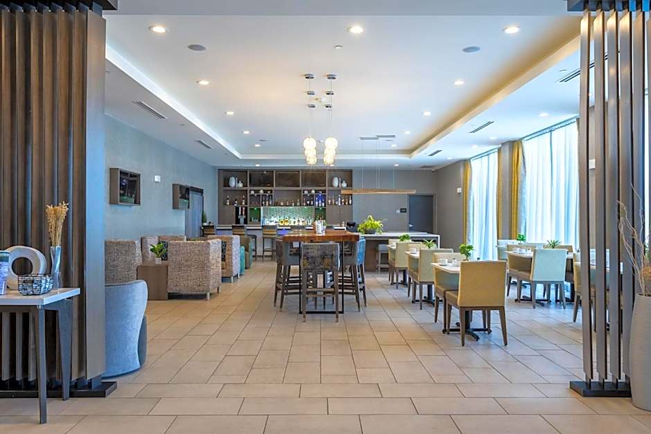 Holiday Inn Greenville - Woodruff Road By IHG