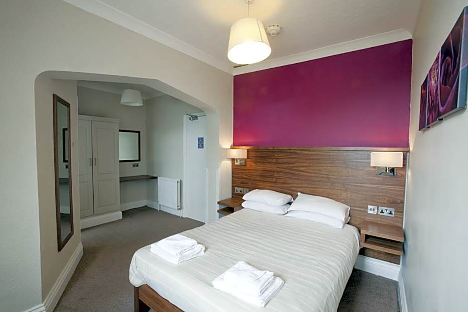 Wheatlands Lodge Hotel