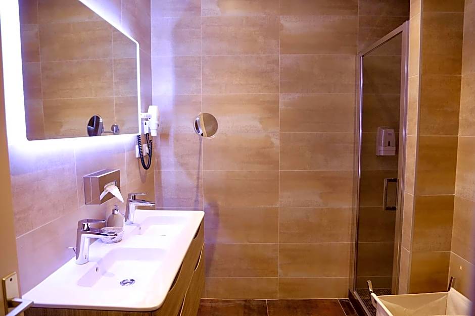 Relais Vosgien - Hôtel Restaurant "la Table de Sophia"