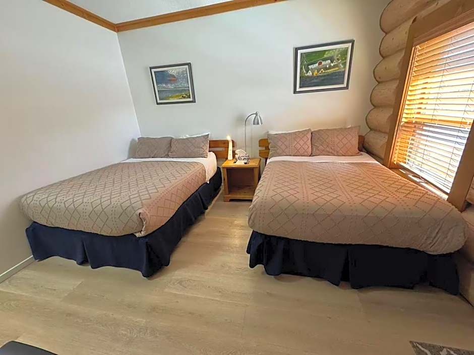 Bear's Claw Lodge