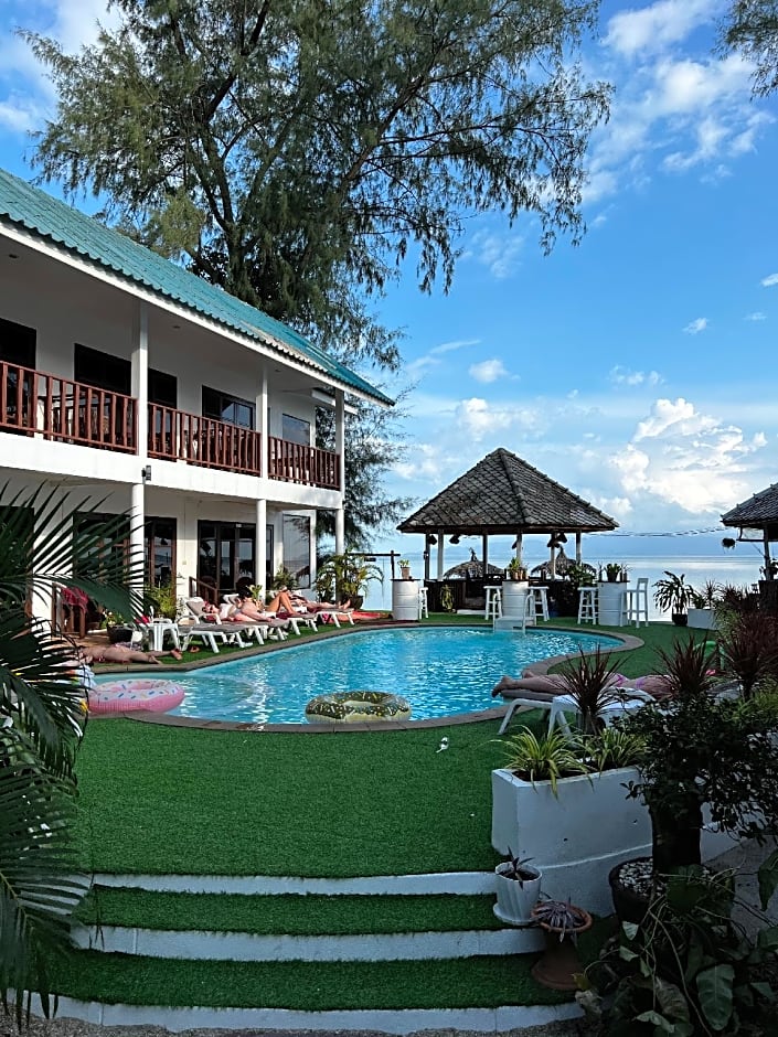 Tiki Beach Koh Phangan