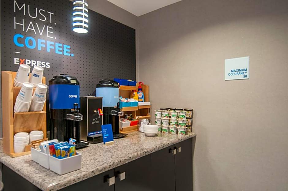 Holiday Inn Express & Suites Jackson Downtown - Coliseum By IHG