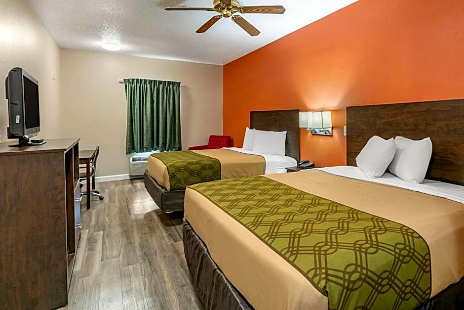 Econo Lodge Inn & Suites Granite City