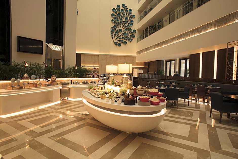 WOW Crest, Indore - IHCL SeleQtions